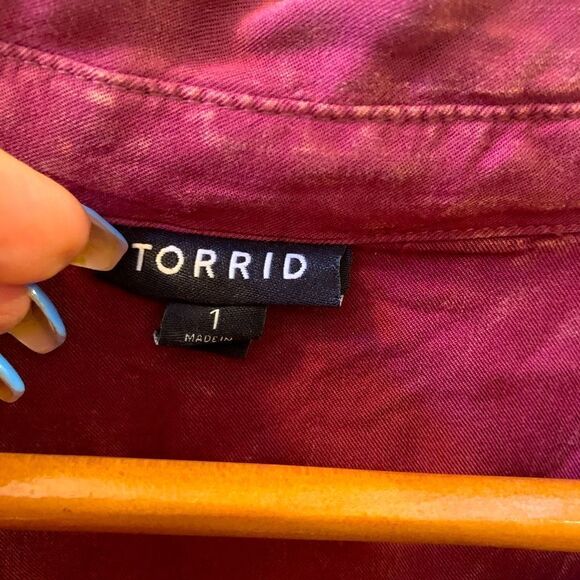 Torrid distressed button up top - Picture 2 of 4